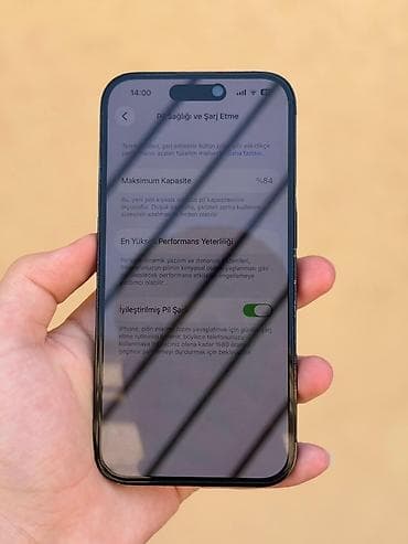 iphone 13 gence: IPhone 14 Pro, 128 GB, Qara, Simsiz şarj, Face ID — 9