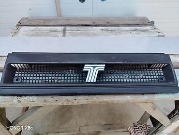 abilsofqa: VAZ/Lada üçün ön radiator barmaqlığı (emblemli) - Model: “T” emblemi — 2