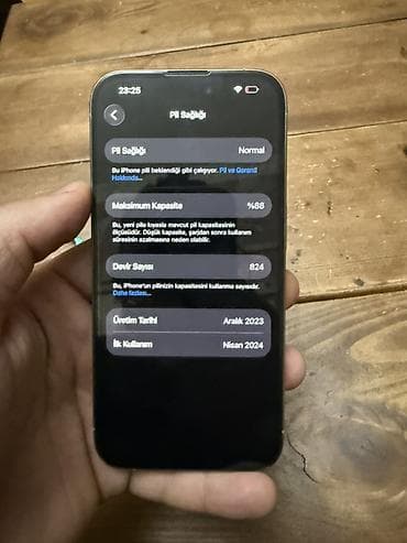 iphon 12 mini: IPhone 15 Pro, 256 GB, Natural Titanium — 8