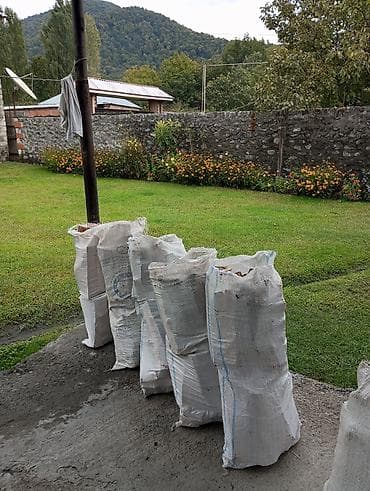 nar satıcı: Salam kamin manqal dekor odunları var satlşda böyük un kiselerde — 2