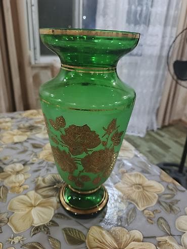 Bir vaza, Bogem şüşəsi lalafo.az -da Bir vaza, Bogem şüşəsi