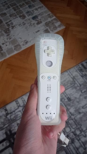 ps5 alan yerler: Nintendo Wii oyun konsolu paketi Komplekt: - Ağ rəngli Nintendo Wii — 2