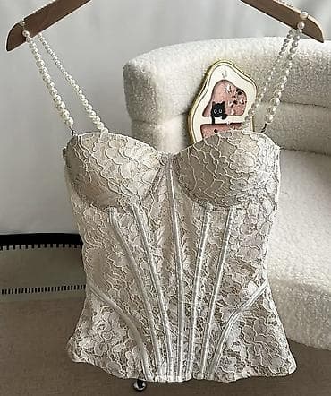 Yeni 30 manat
 Zara model