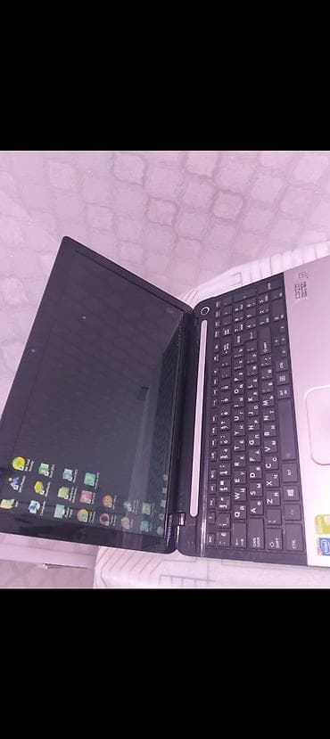 canon 50 mm: Toshiba Satellite noutbuku - Ekran: 15.6" (parlaq panel) - Prosessor — 4