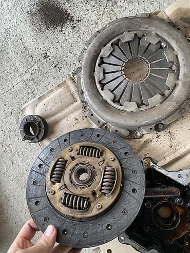 sukan desti: 2007 hyundai i30 1,4 benzin matorunun üstden çixma hissələridi — 2