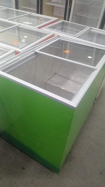 Şüşəli dondurucu