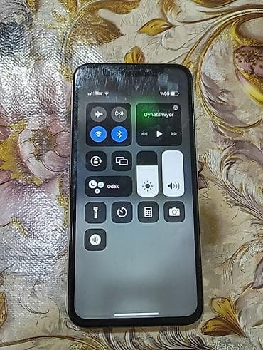 ayfon 7 32 gb: IPhone X, 64 GB, Gümüşü, Face ID — 2