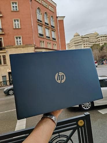 HP: HP Pavilion, 15.6 ", Intel Core i5, 256 GB — 4