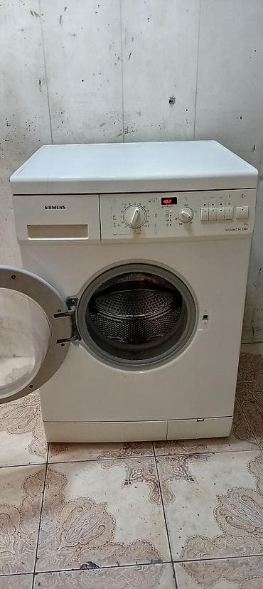 kicik paltaryuyan: Paltaryuyan maşın Siemens, 6 kq, İşlənmiş, Avtomat, Qurutma var, Ödənişli çatdırılma — 2
