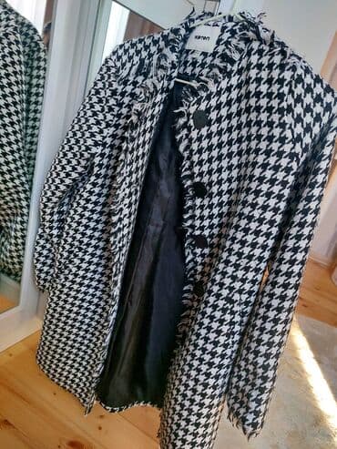 kəsilmiş əl şəkilləri: KOTON marka palto Kotonnan 95 manata alınıb, cemi 2 defe geyilib — 4