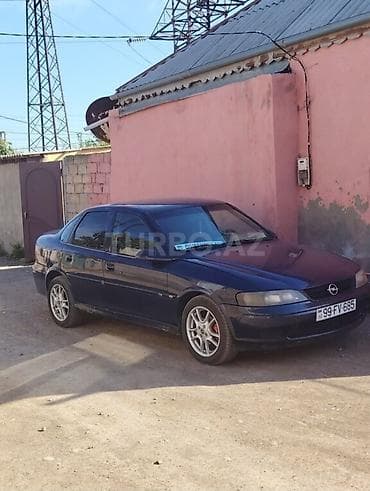 ucuz masinar: Opel Vectra: 1.8 l | 1999 il 300000 km Sedan — 4