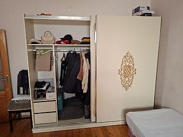 islenmis stol: İşlənmiş, 2 qapılı, Güzgülü, Bej, Taxta, Kupe, Düz dolab — 2