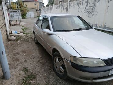 goran təkər satışı: Opel Vectra: 1.8 l | 1995 km Sedan — 1