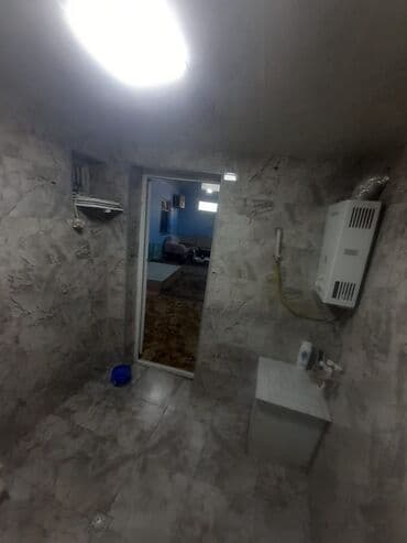 1 otaqlə mənzil: Xırdalan, 3 otaqlı, Köhnə tikili, 2 kv. m — 6
