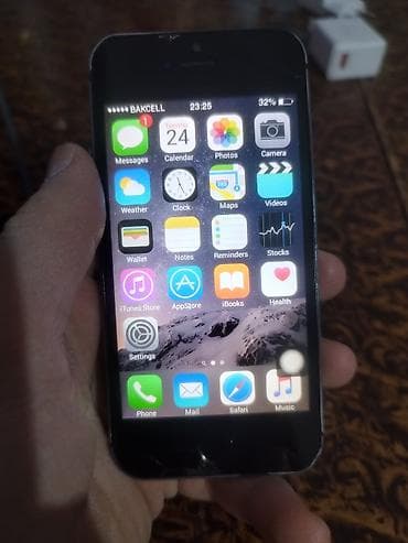 dubay ipone: IPhone SE, Desert Titanium, Barmaq izi — 1