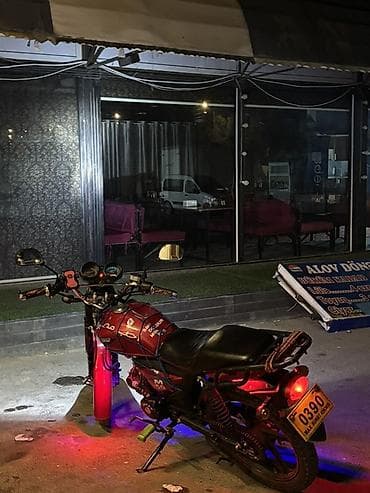 30 kuza pirus: Moped/Motosiklet – şəhər içi sürüş və çatdırılma üçün praktik model — 2