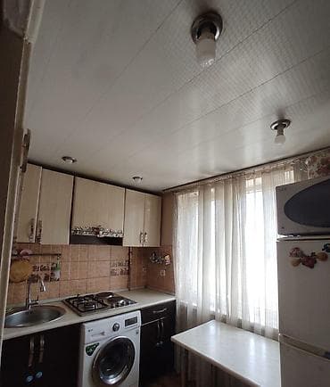 Mənzillər: Bakı, 3 otaqlı, Köhnə tikili, m. Nəriman Nərimanov, 70 kv. m — 4