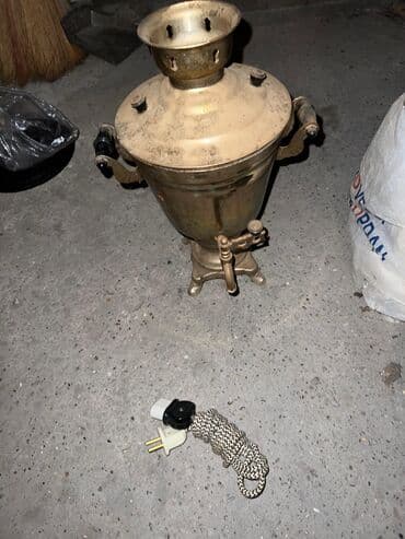 mis samovar: Məhsul: Elektrik samovar Təsvir: - Klassik mis/bronz rəngli elektrik — 1