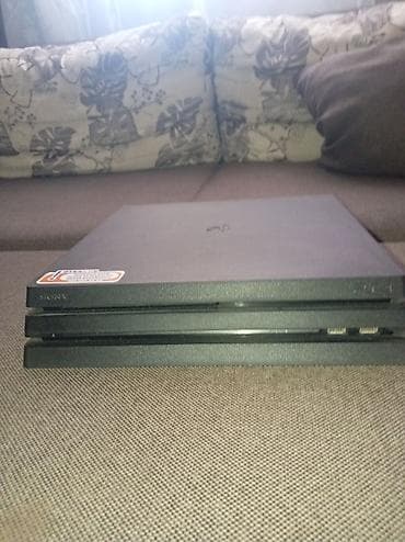 ps4 kaset: Salam playstation 4 pro satilir hec 1 ayi yoxdu her seyi islekdi — 5