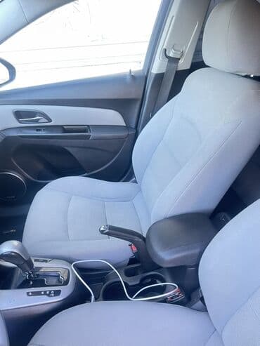 ГАЗ: Chevrolet Cruze sedan - Mühərrik: Ecotec benzinli - Ötürmə: Avtomat - — 4