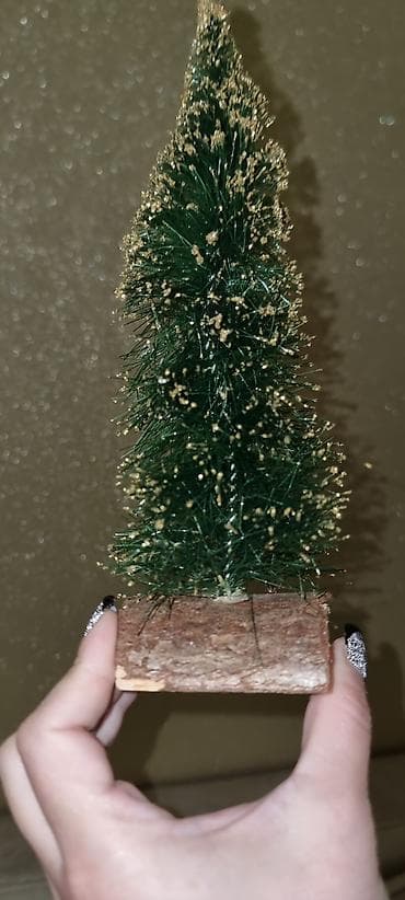 notebook acer: Mini Yeni il şam ağacı dekoru - Ölçü: təxminən 15–20 sm hündürlükdə — 2