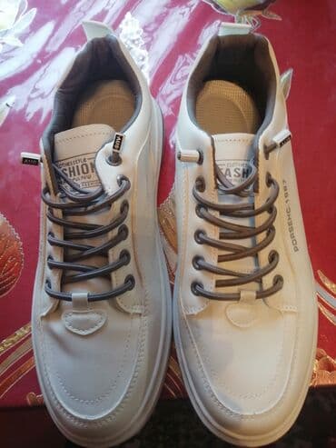 Səndəl və şəp-şüplər: Новые. 41 размер. Покупал за 32 маната — 4