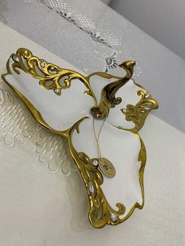 tort qab: Tort və şiriniyyat qabı, Türkiyə — 1