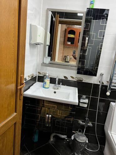 otaq yoldaşı qız: Gənclik metrosunun dedoqorqut parkına yaxın drujba kinoteatrina yaxın — 14