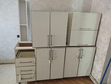 Ağ rəngli mətbəx dolabları dəsti - Material: laminat/MDFlam korpus — 2