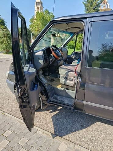 фольксваген поло новый кузов комплектации и цены: Ford Transit: 2.2 l | 2002 il 400598 km Van body type — 9