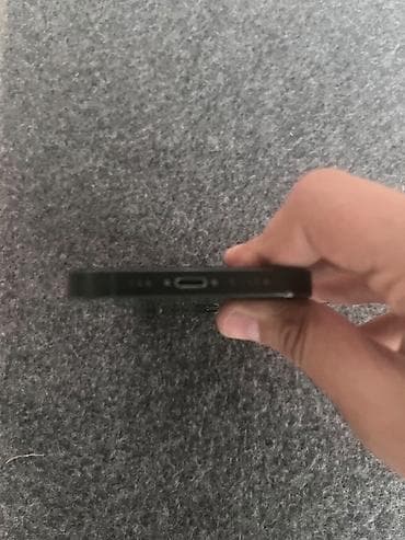 mac mini qiyməti: IPhone 13, 128 GB, Yaşıl, Barmaq izi, Simsiz şarj, Face ID — 3