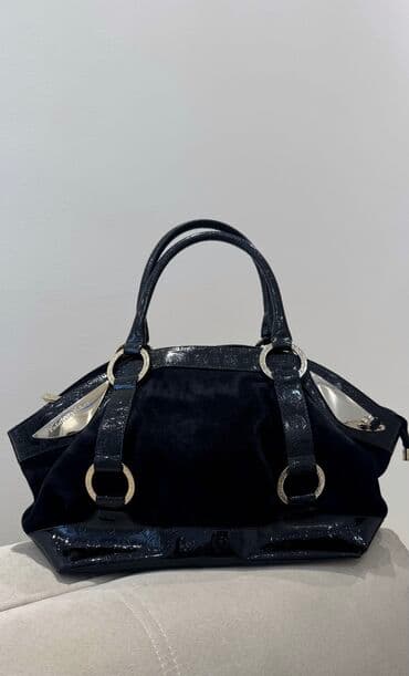 силиконовый бюстгальтер пуш ап: Fabrizio Poker firması olan qara rəngli qadın əl çantası. Çanta həm — 3