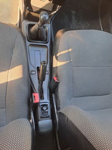 запчасти на фольксваген гольф 2: VAZ (LADA) 2115 Samara: 1.6 l | 2011 il 240000 km Sedan — 8