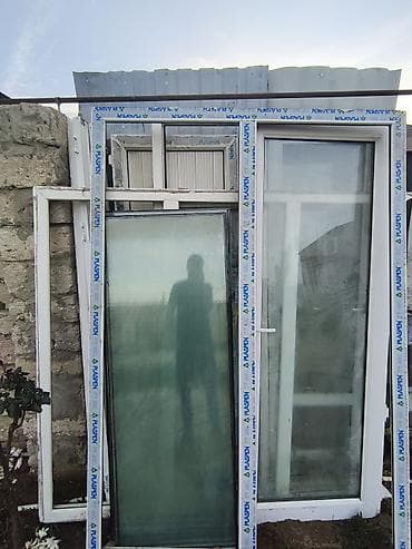 PVC şüşəli qapı və pəncərə dəsti - Material: Ağ rəngli PVC profil