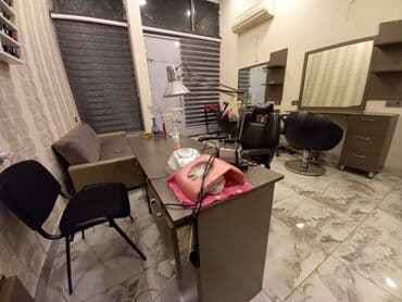 nerimanov icare obyekt: Həzi Aslanov,Movida Plaza yaxınlığında,yol qırağı,sahəsi 30kv olan 1 — 4