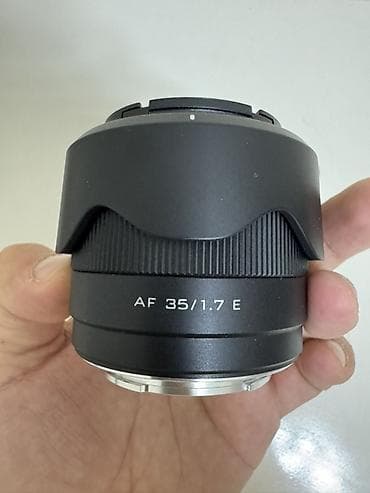 DJI əl stabilizatoru + Sony ZV-E10 kamera gövdəsi + Viltrox obyektiv — 5