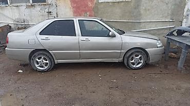 Chery : 1.6 l | 2007 il Sedan