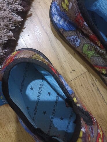 30 razmer: Ev ücün ayaqqabisi — 5