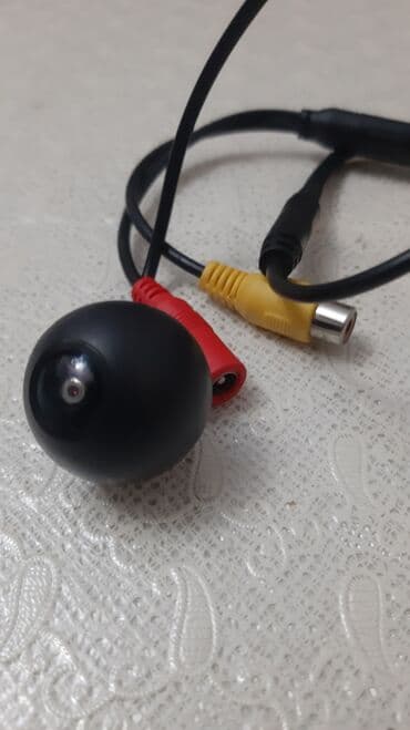 avtomobil monitoru: Qabaq və yan kamera. AHD. İstifadə olunmayıb, sadəcə monitorun — 4