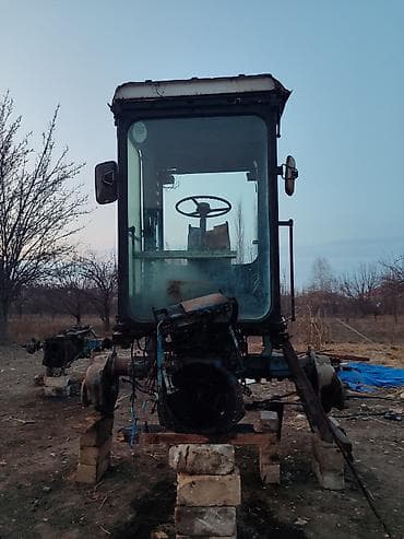 Traktor kabinəsiz satılır karobka difer bartavoylari satılır super