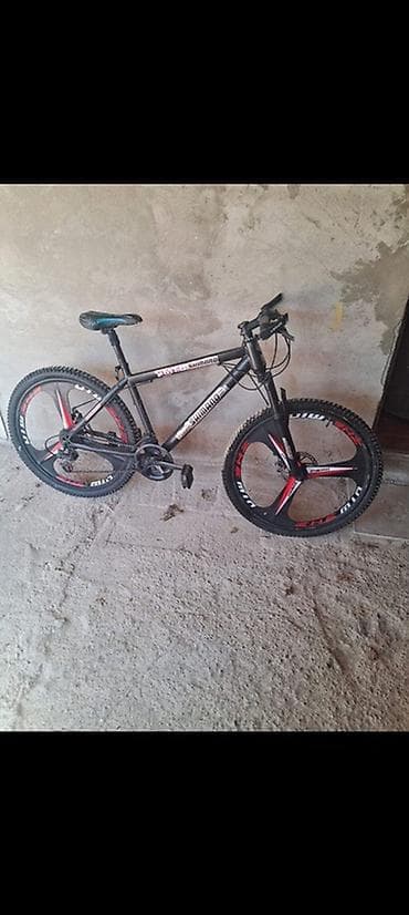 Salam 26lıq təzə veldu Şəkilə diqətlə baxsanız təkərləri təzə olduqun