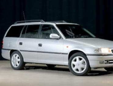 bmw 528 2012: Opel Astra: 1.6 l | 1996 il 695823 km Universal — 1