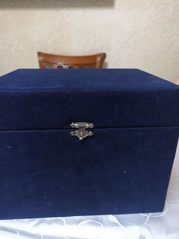 geometri: Məhsul: Əl işli keramika qab (qapaqlı), hədiyyə qutusu ilə. İşlənməyib — 7