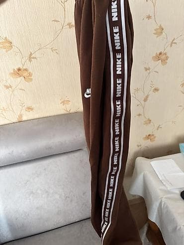 nıke: Nike idman dəsti – qəhvəyi rəng - 2 hissə: kapüşonlu svitşört və — 4