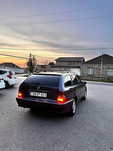 mersedes 4 goz: Mercedes-Benz C-Class: 1.8 l | 1997 il Universal — 4