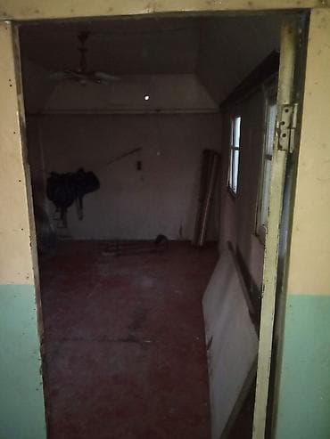 Контейнеры: Satılır – Vaqon (13×3 m, təxminən 40 m²) Uzunluğu 13 metr, eni 3 metr — 6