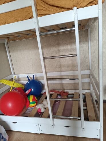 işlenmiş matras: Oğlan və qız üçün, Çarpayı, Matrassız, Siyirməli, Taxta — 1