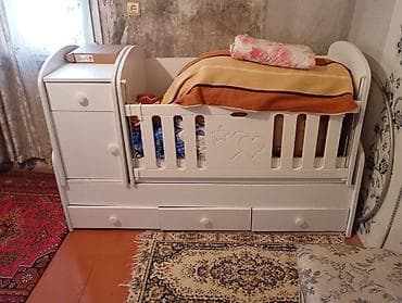 Oğlan və qız üçün, İşlənmiş, Dördbucaq, Beşik, Matras ilə, Yellənmə mexanizm ilə