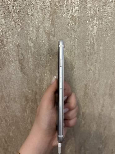 iphone se 2020 satilir: IPhone SE 2020, Ağ, Barmaq izi — 2