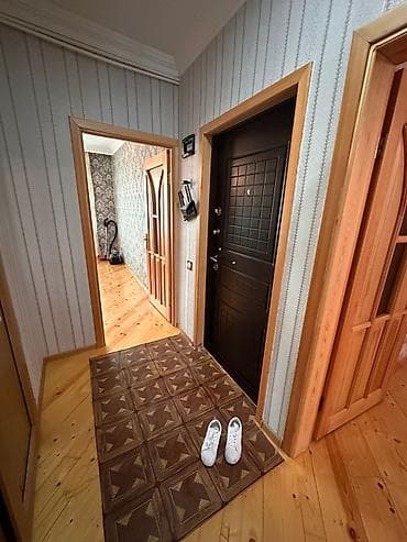 sumqayitda satilan evler: Hezı Aslanov Metrosuna Yaxın Gence Prospektınde Xezerın daıresın de. 9 — 10